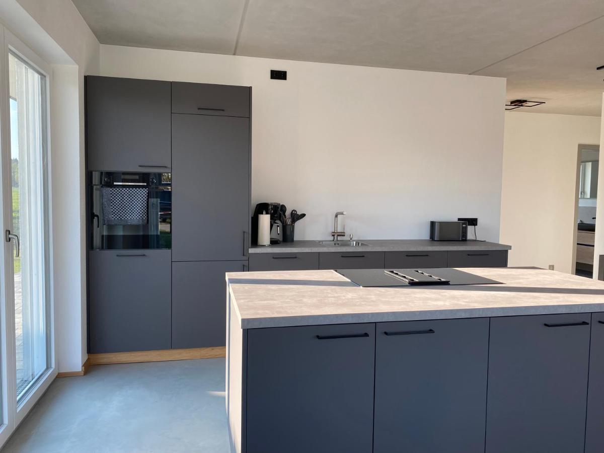 Neubau Gruener Wolpertinger Designwhg 106Qm Barrierefrei Daire Breitbrunn am Chiemsee Dış mekan fotoğraf