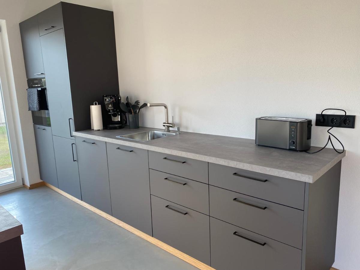 Neubau Gruener Wolpertinger Designwhg 106Qm Barrierefrei Daire Breitbrunn am Chiemsee Dış mekan fotoğraf
