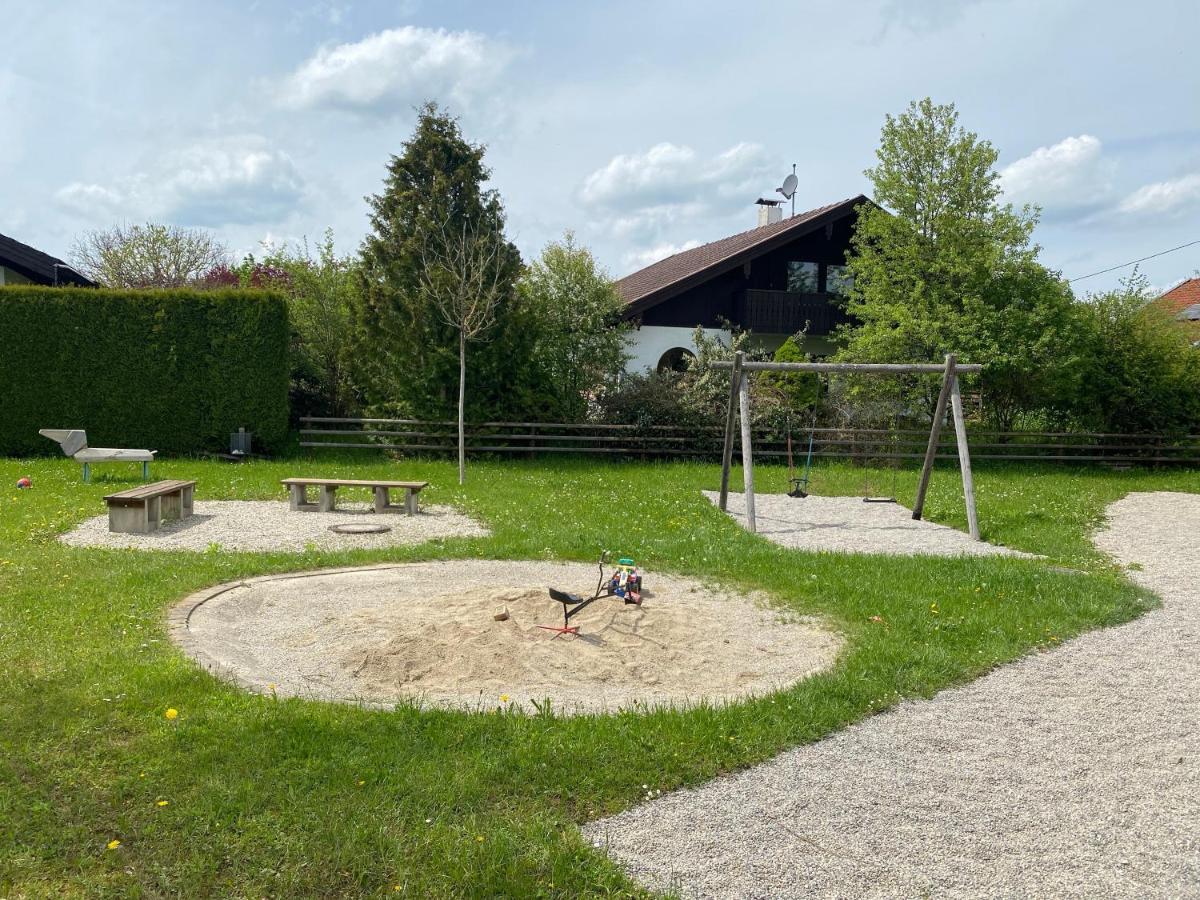 Neubau Gruener Wolpertinger Designwhg 106Qm Barrierefrei Daire Breitbrunn am Chiemsee Dış mekan fotoğraf