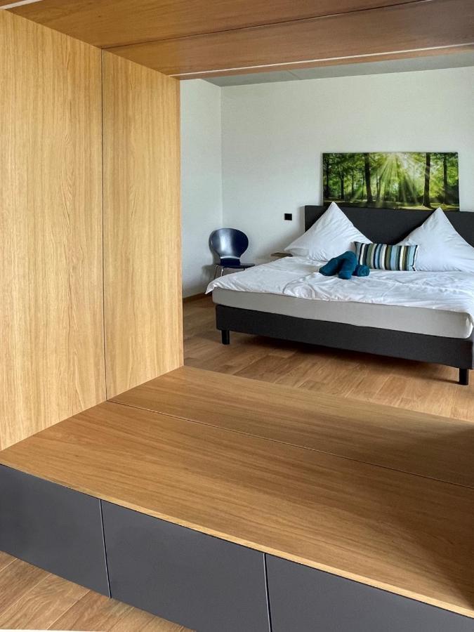 Neubau Gruener Wolpertinger Designwhg 106Qm Barrierefrei Daire Breitbrunn am Chiemsee Dış mekan fotoğraf
